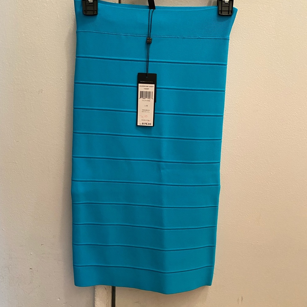BCBGMAXAZARIA skirt  S